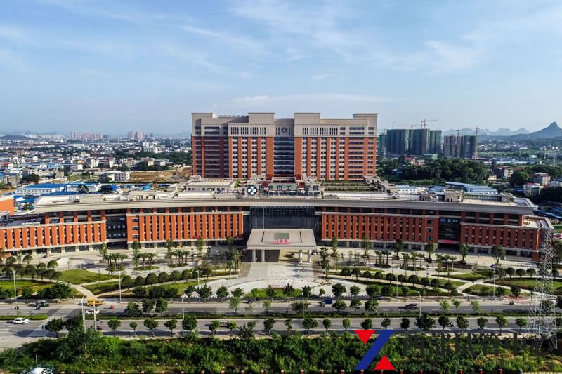 柳州市工人医院(图3) 155038628.jpg