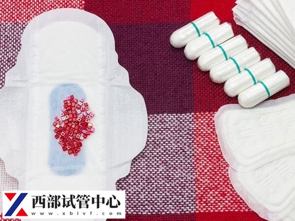 月经量非常多的原因有哪些(图1) 月经量多建议及时就医